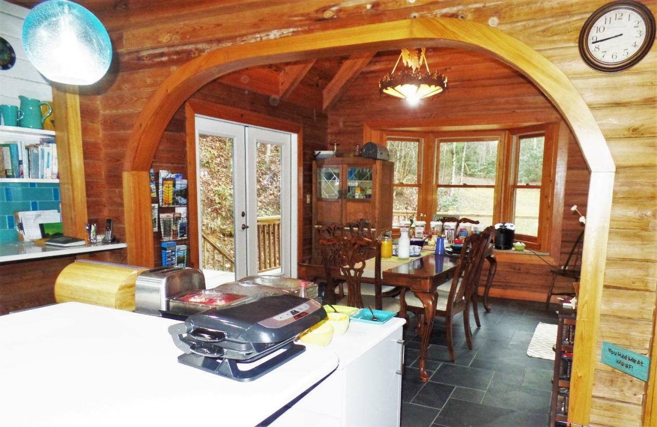 Creekside Paradise Bed And Breakfast ロビンズビル エクステリア 写真